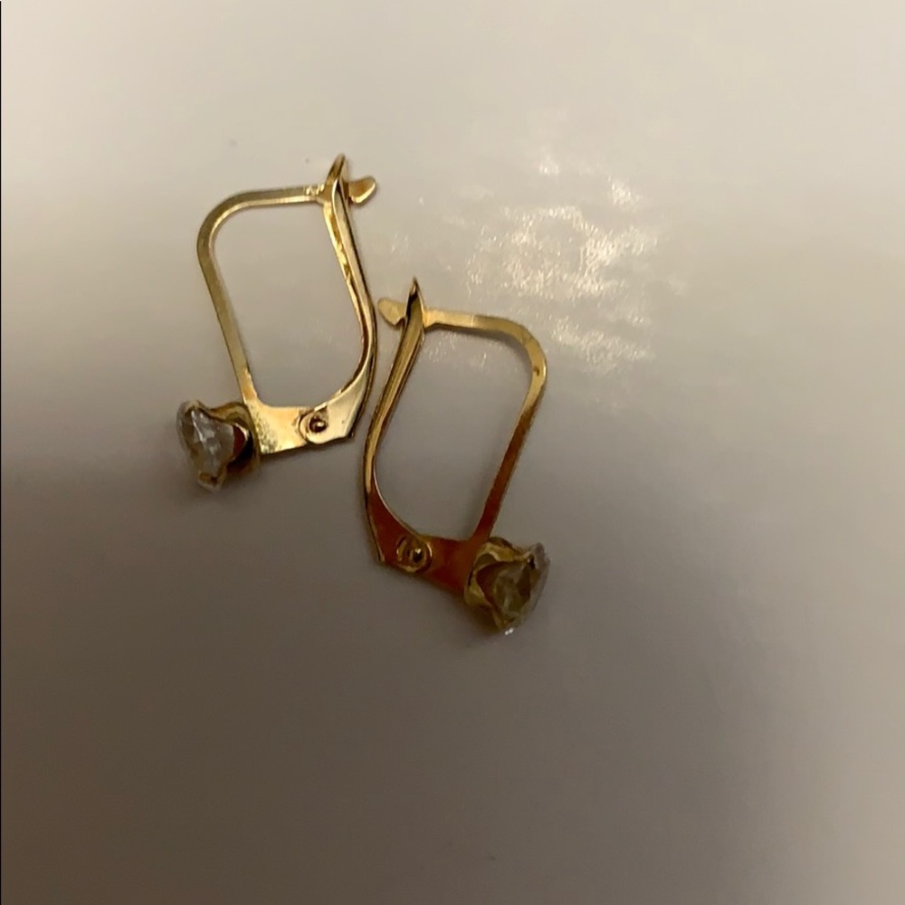 Pull through earrings